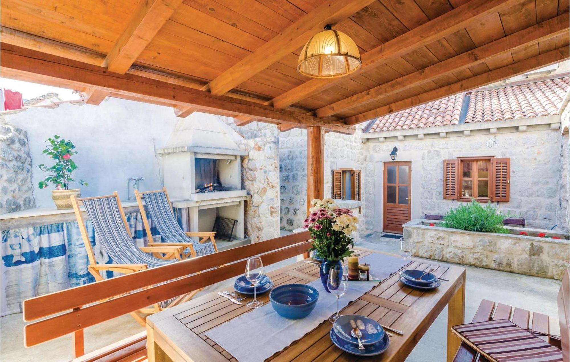 Cozy Home In Slano With Wifi 外观 照片