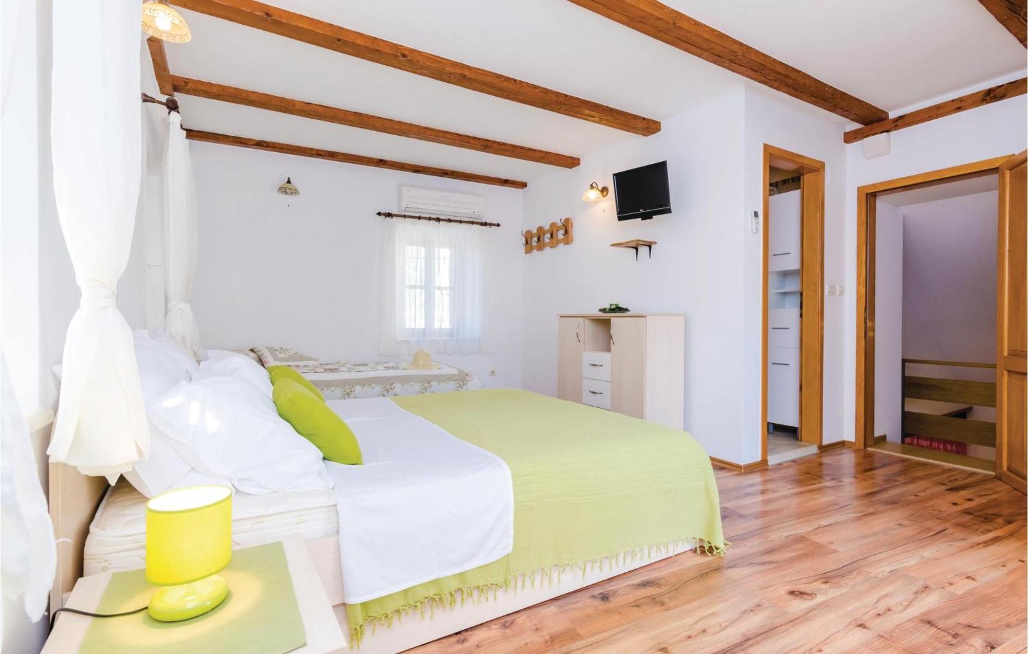 Cozy Home In Slano With Wifi 外观 照片